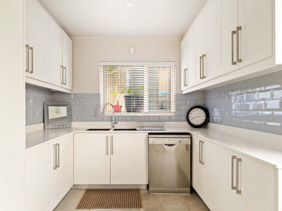 4 Bedroom Property for Sale in Knysna Heights Western Cape